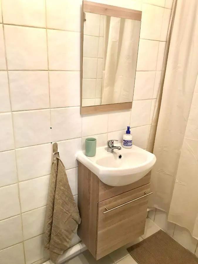 Jolie T2 La Ciotat Apartment