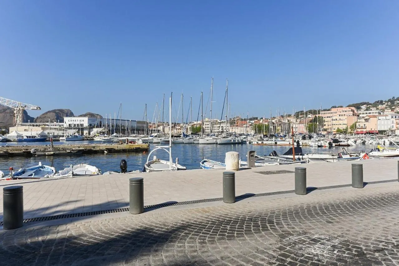 Jolie T2 La Ciotat location